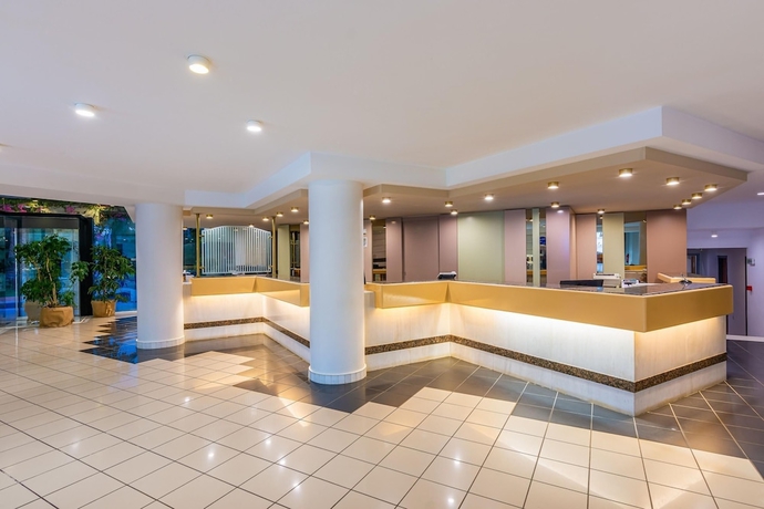 Imagen de los interiores del Hotel Anissa Beach and Village. Foto 16