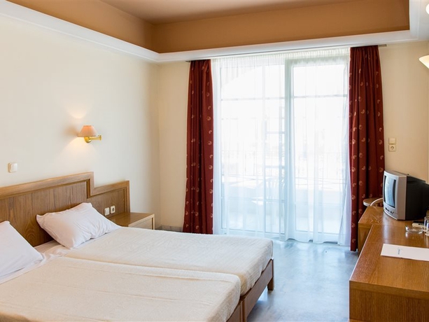 Imagen general del Hotel Anita Beach - Adults Only. Foto 3