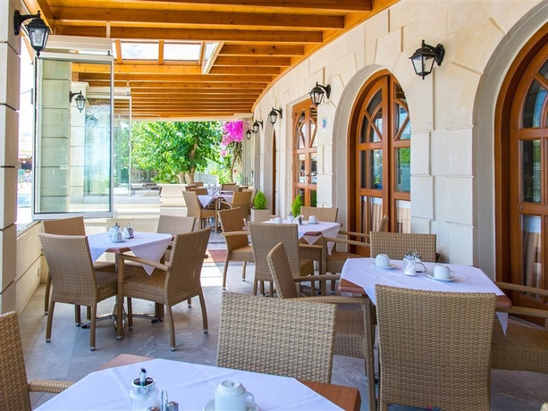 Imagen general del Hotel Anita Beach - Adults Only. Foto 8