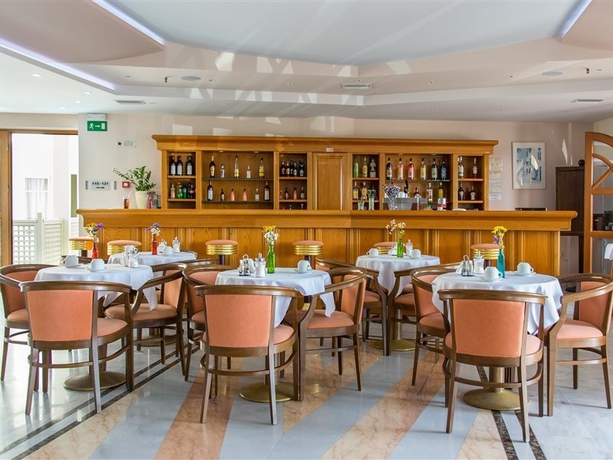 Imagen general del Hotel Anita Beach - Adults Only. Foto 9