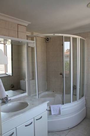 Imagen general del Hotel Anittepe 2000 Otel. Foto 11