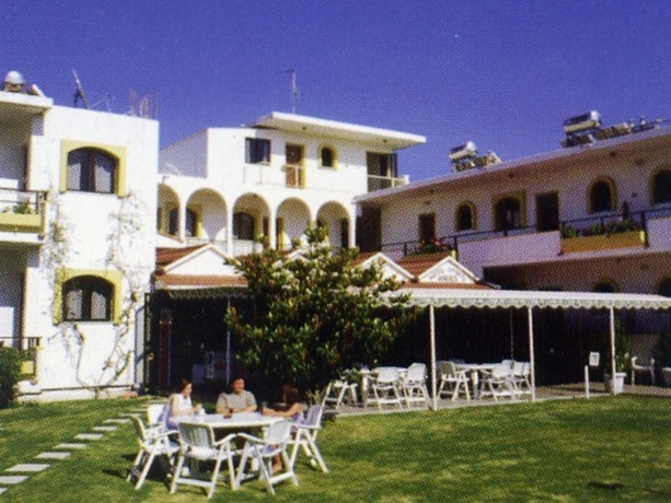 Imagen general del Hotel Anixis, Ialissos. Foto 5