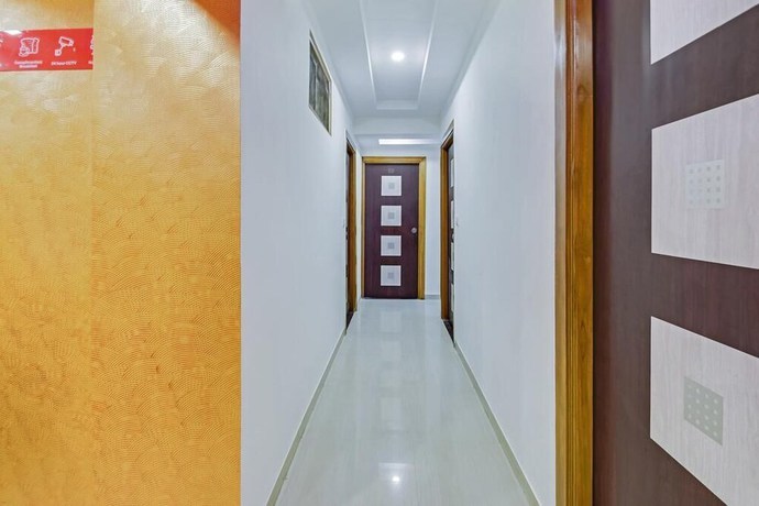 Imagen de los interiores del Hotel Anjali Palace. Foto 9