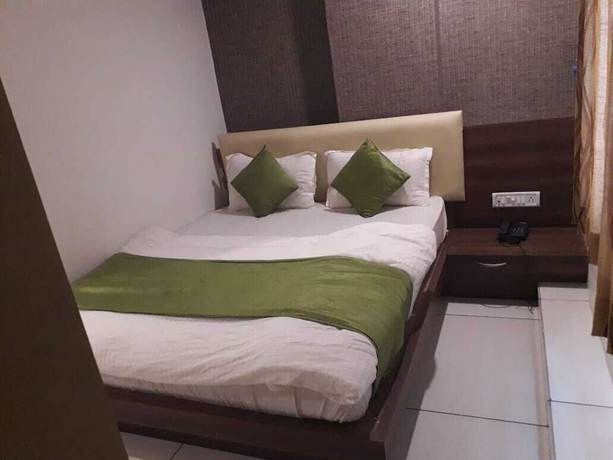 Imagen de la habitación del Hotel Anjali Palace. Foto 6