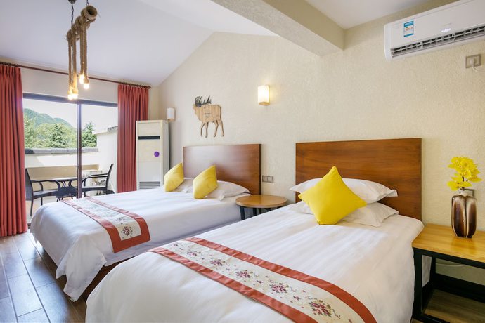 Imagen de la habitación del Hotel Anji Landscape. Foto 2