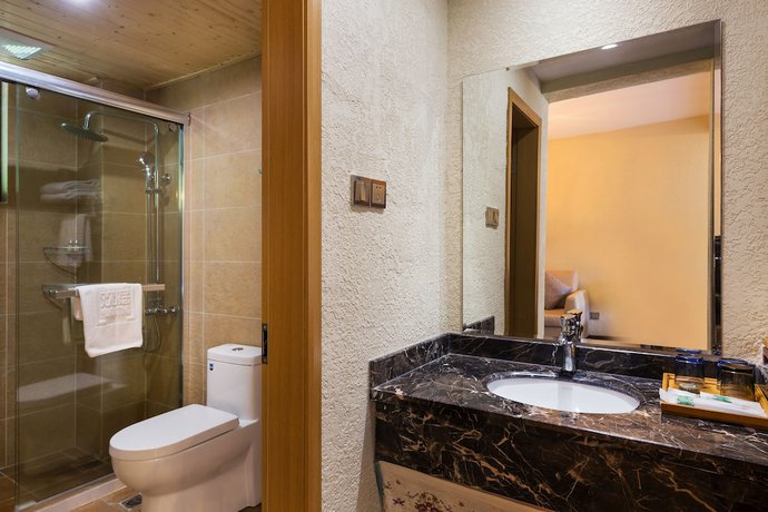 Imagen de la habitación del Hotel Anji Landscape. Foto 5