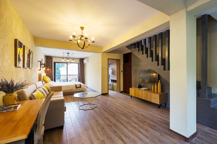 Imagen de la habitación del Hotel Anji Landscape. Foto 6