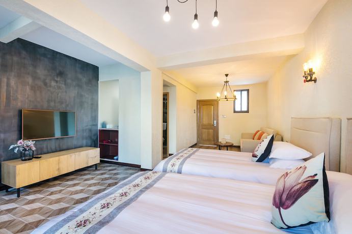 Imagen de la habitación del Hotel Anji Landscape. Foto 10