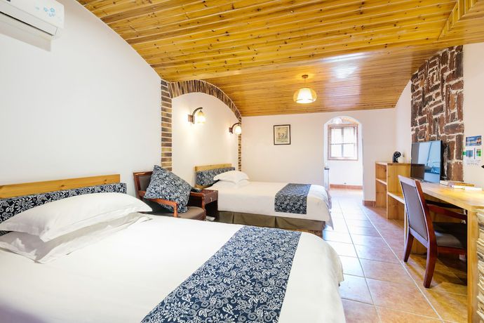 Imagen de la habitación del Hotel Anji Landscape. Foto 12