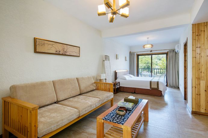 Imagen de la habitación del Hotel Anji Landscape. Foto 13