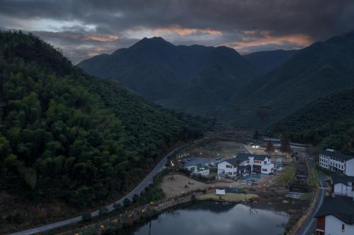 Imagen general del Hotel Anji Shanchuan Design Homestay. Foto 2