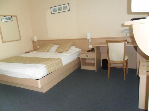 Imagen de la habitación del Hotel Anjou &agrave; l\'Oc&eacute;ane. Foto 11