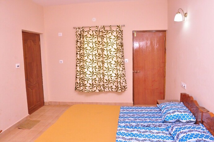 Imagen de la habitación del Hotel Anjuna Blue Resort. Foto 18