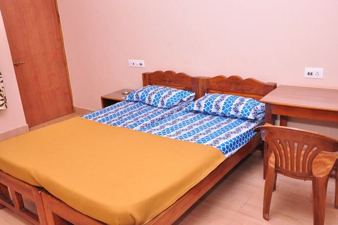 Imagen de la habitación del Hotel Anjuna Blue Resort. Foto 19