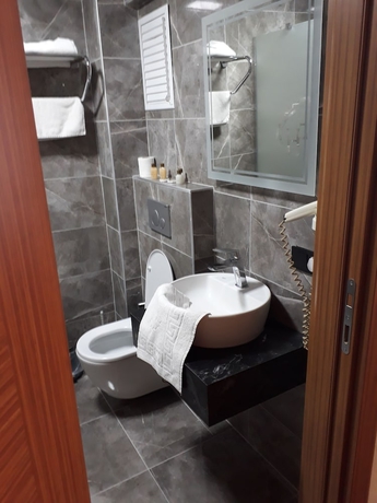 Imagen de la habitación del Hotel Ankara Efes. Foto 10