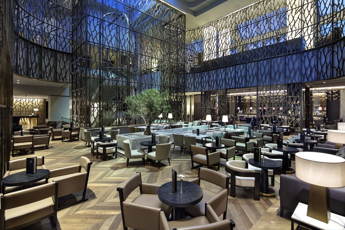 Imagen de los interiores del Hotel Ankara Hilton. Foto 9