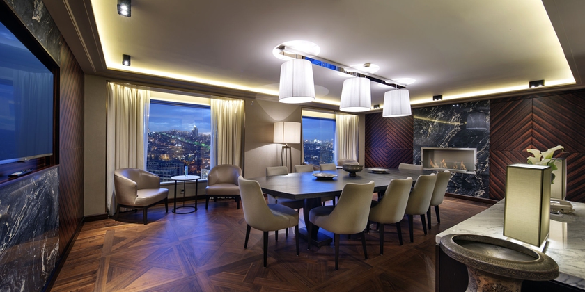 Imagen de los interiores del Hotel Ankara Hilton. Foto 11