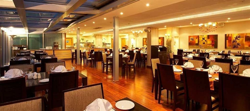 Imagen del bar/restaurante del Hotel Ankara Plaza. Foto 3