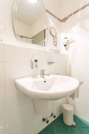 Imagen de la habitación del Hotel Ankerplatz-hotel Garni. Foto 3