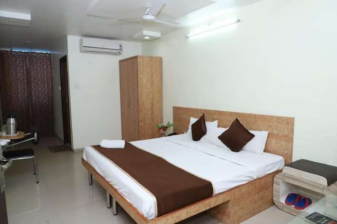 Imagen de la habitación del Hotel Ankit Residency. Foto 15
