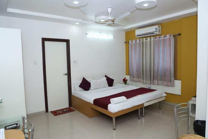 Imagen de la habitación del Hotel Ankit Residency. Foto 17