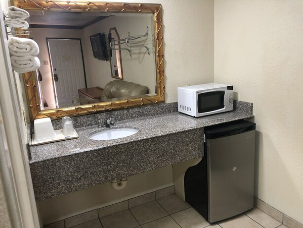 Imagen general del Hotel Ankur Inn Motel. Foto 3