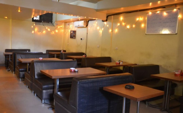 Imagen del bar/restaurante del Hotel Ankur Palace. Foto 4