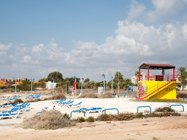 Imagen de los exteriores del Hotel Anmaria Beach and Spa. Foto 12