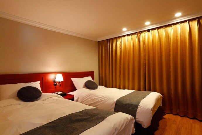 Imagen de la habitación del Hotel Anmyeon Plaza. Foto 18