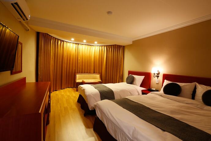 Imagen de la habitación del Hotel Anmyeon Plaza. Foto 25