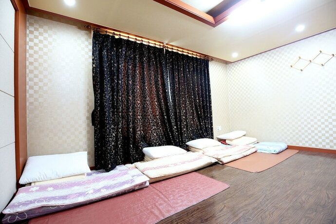 Imagen de la habitación del Hotel Anmyeondo Haesong. Foto 22