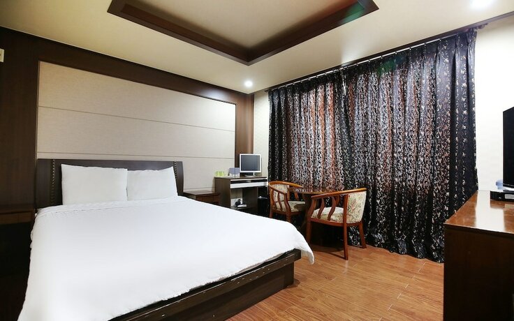 Imagen de la habitación del Hotel Anmyeondo Haesong. Foto 27