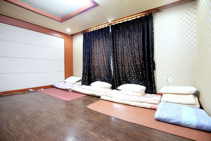 Imagen de la habitación del Hotel Anmyeondo Haesong. Foto 28