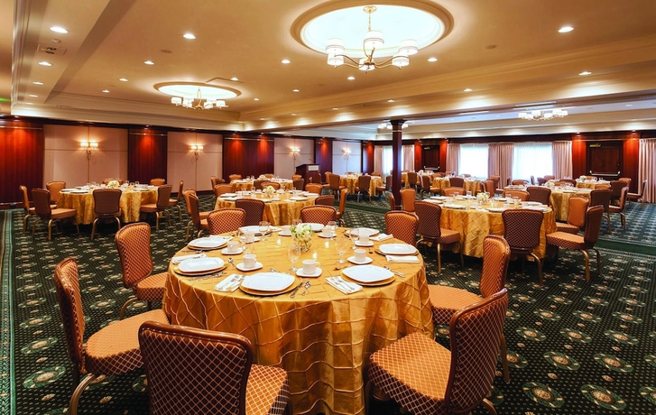 Imagen de los interiores del Hotel Ann Arbor Regent and Suites. Foto 18