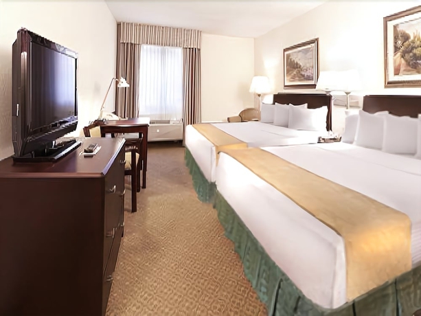 Imagen de la habitación del Hotel Ann Arbor Regent and Suites. Foto 12