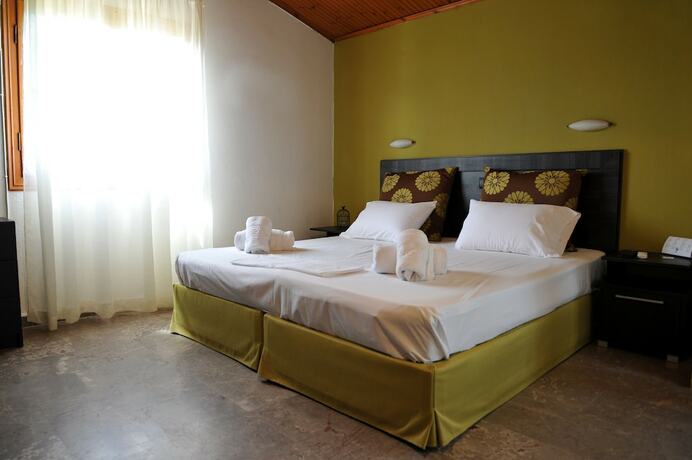 Imagen de la habitación del Hotel Anna Apartments. Foto 13