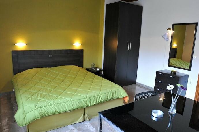 Imagen de la habitación del Hotel Anna Apartments. Foto 16