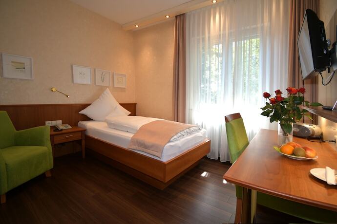 Imagen de la habitación del Hotel Anna, Badenweiler. Foto 12