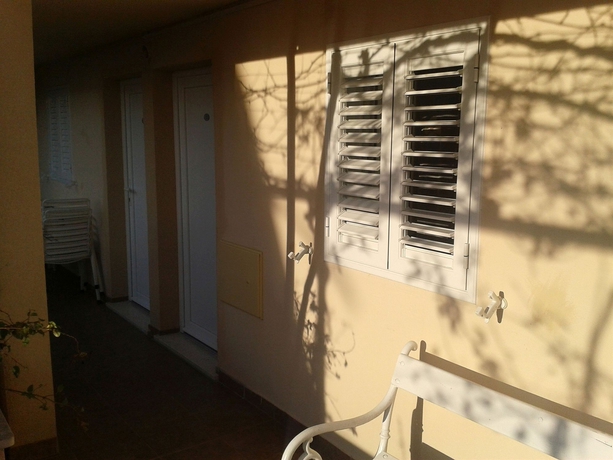 Imagen de los exteriores del Hotel Anna Guesthouse. Foto 11