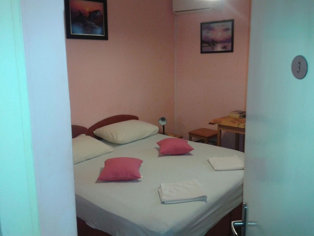 Imagen de la habitación del Hotel Anna Guesthouse. Foto 1