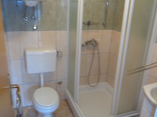 Imagen de la habitación del Hotel Anna Guesthouse. Foto 3