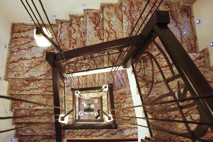 Imagen de los interiores del Hotel Anna Junior. Foto 9