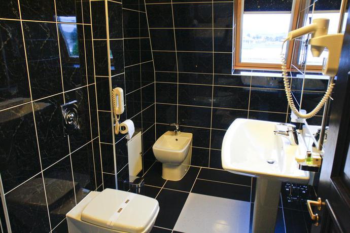 Imagen de la habitación del Hotel Anna Junior. Foto 6