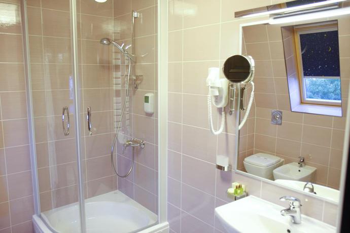 Imagen de la habitación del Hotel Anna Junior. Foto 7