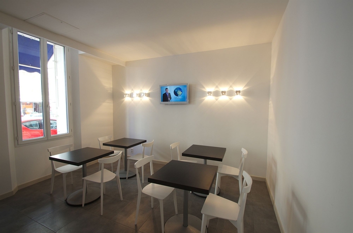 Imagen del bar/restaurante del Hotel Anna Livia. Foto 2