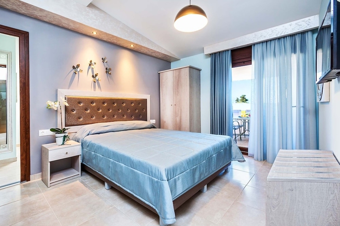 Imagen de la habitación del Hotel Anna Maria Paradise. Foto 5