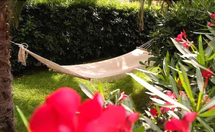 Imagen de los exteriores del Hotel Anna, Navene. Foto 14