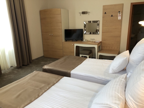 Imagen de la habitación del Hotel Anna Palace, Ruse. Foto 12