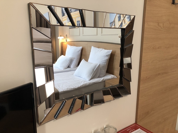 Imagen de la habitación del Hotel Anna Palace, Ruse. Foto 16