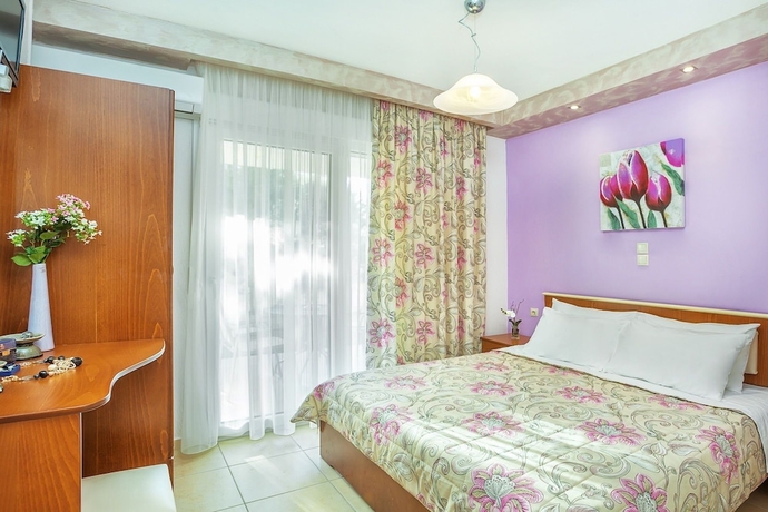 Imagen de la habitación del Hotel Anna, Pefkochori. Foto 2